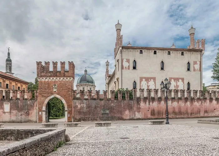 Castello Di Villa Thiene